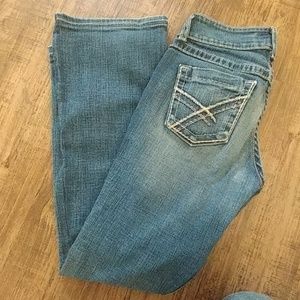 Buckle jeans